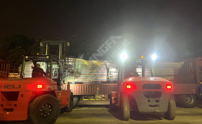 石科院廢塑料梯級(jí)減容高效液化脫氯（RDC）單元反應(yīng)器通過出廠驗(yàn)收 從南京康發(fā)雙螺桿造粒機(jī)工廠起運(yùn)